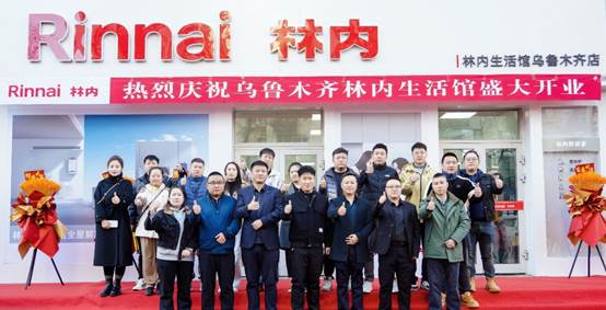 一群人站在一起

AI 生成的内容可能不正确。